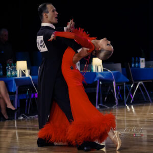 Gleb Bannikov –ja Ada Varstala tanssilattialla